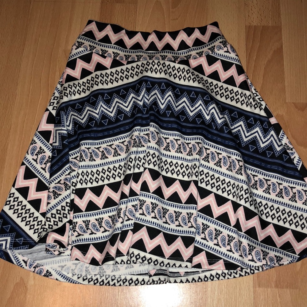 Charlotte Russe Patterned Skirt